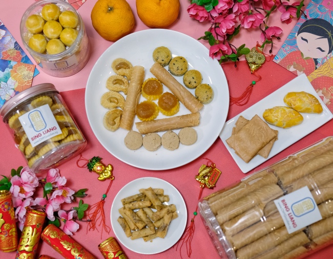 Sponsored Review: Chinese New Year Goodies By CNY Goodies - Singapore Food  & Mummy Blog @ EatDreamLove